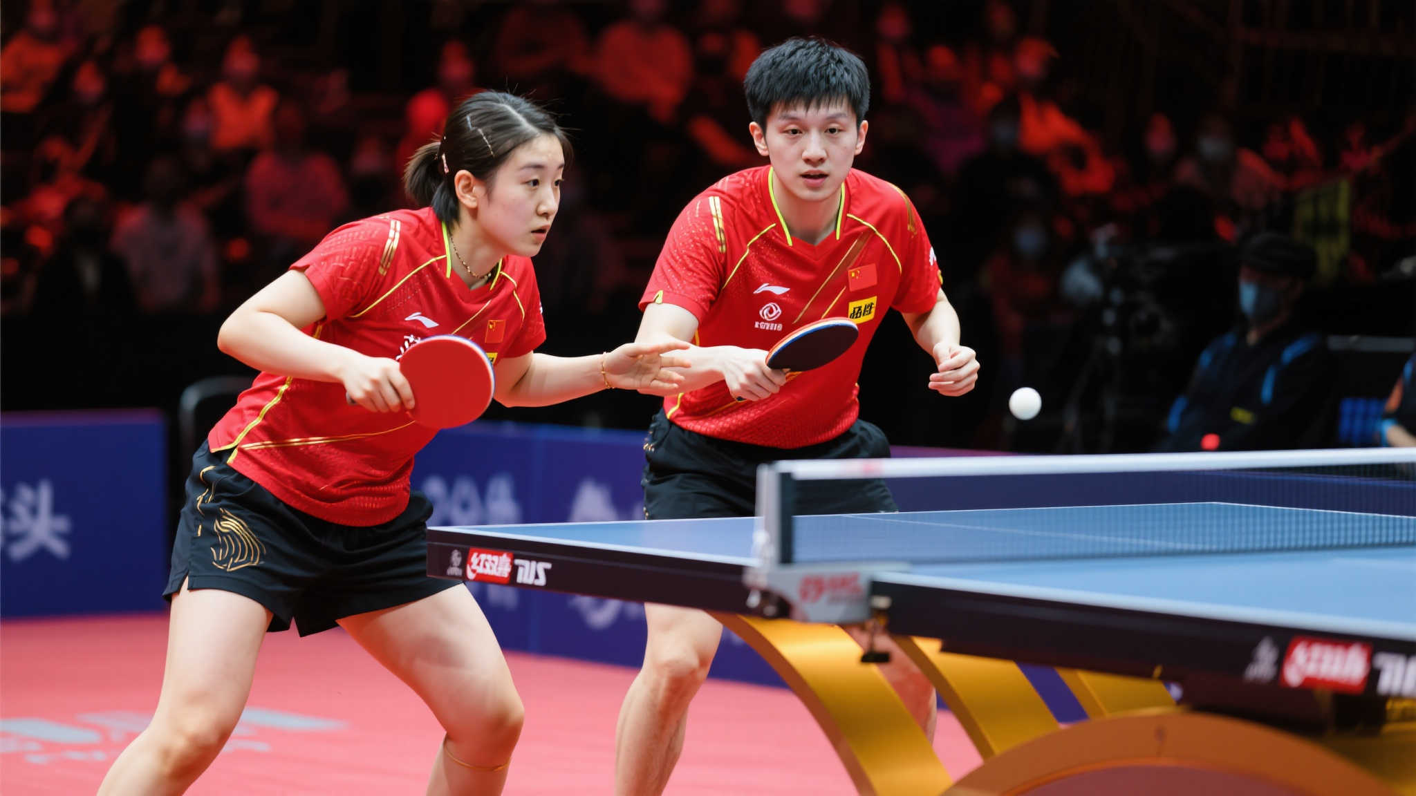 惊艳!莎头2分钟狂揽10分势不可挡 惊艳!莎头2分钟狂揽10分势不可挡